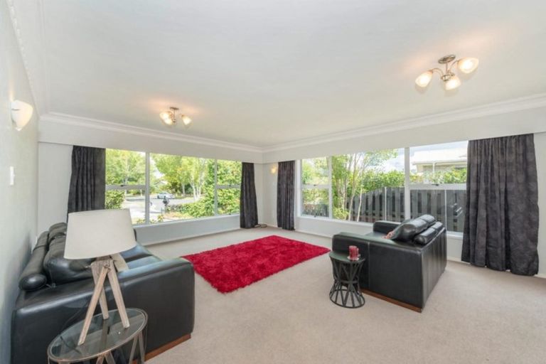 Photo of property in 22 Lovelock Place, Chartwell, Hamilton, 3210