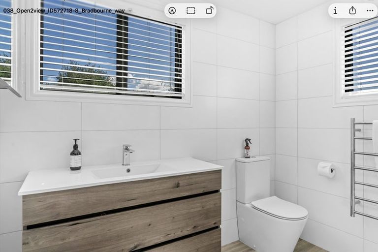 Photo of property in 8 Bradbourne Way, Lower Shotover, Queenstown, 9371