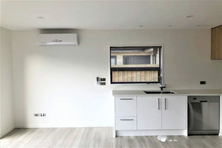 Photo of property in 17 Delph Street, Avonhead, Christchurch, 8042