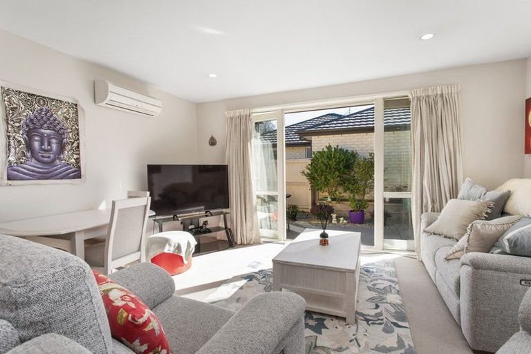 Photo of property in 2/70 Saint Martins Road, Saint Martins, Christchurch, 8022