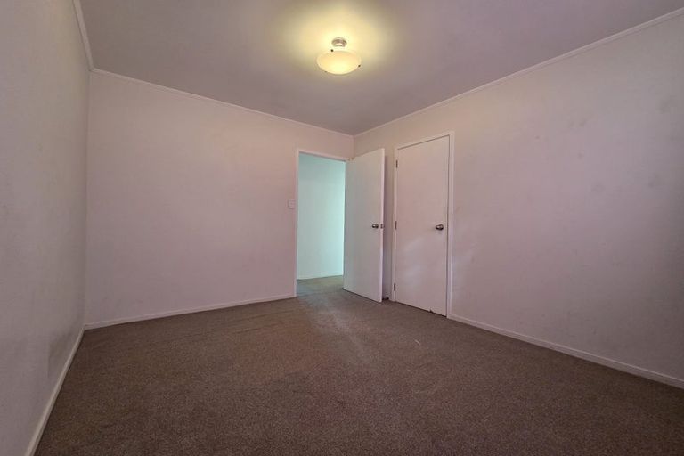 Photo of property in 67 Redoubt Road, Goodwood Heights, Auckland, 2105