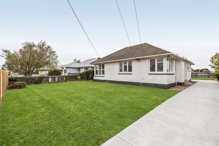 Photo of property in 43 Aldershot Street, Aranui, Christchurch, 8061