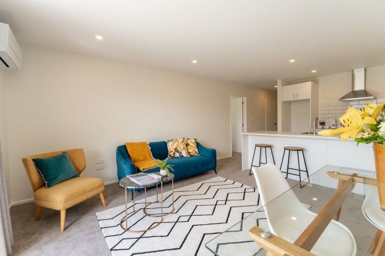 Photo of property in 100 Hagart-alexander Drive, Mosgiel, 9024