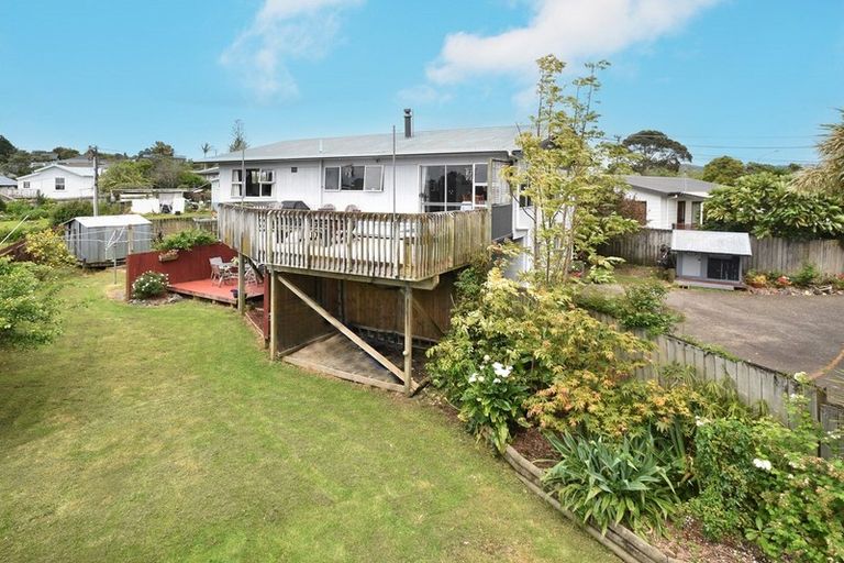 Photo of property in 2/90 Rosier Road, Glen Eden, Auckland, 0602