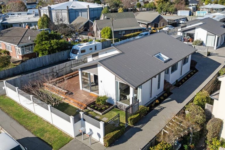 Photo of property in 58 Mcfaddens Road, St Albans, Christchurch, 8052
