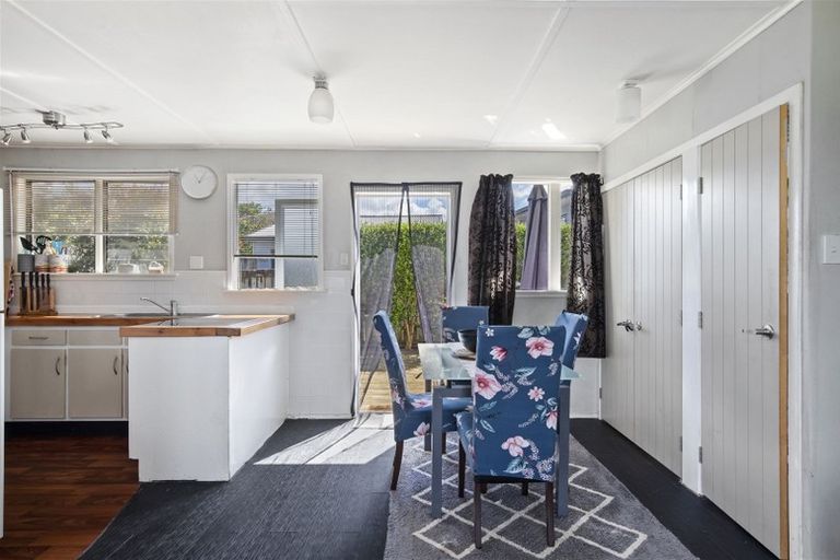 Photo of property in 28 Saint Johns Avenue, Tuakau, 2121