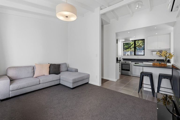 Photo of property in 2/67a Saint Albans Street, St Albans, Christchurch, 8014