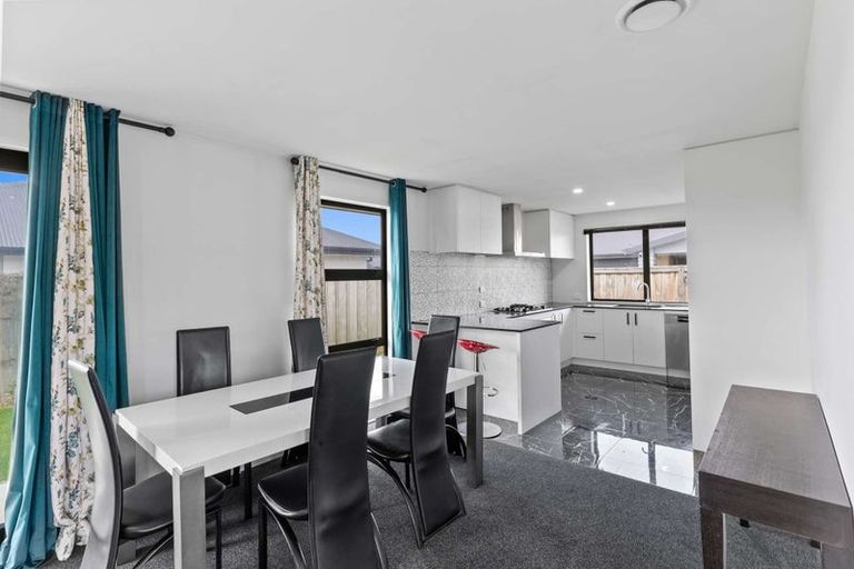 Photo of property in 5 Atap Place, Northwood, Christchurch, 8051