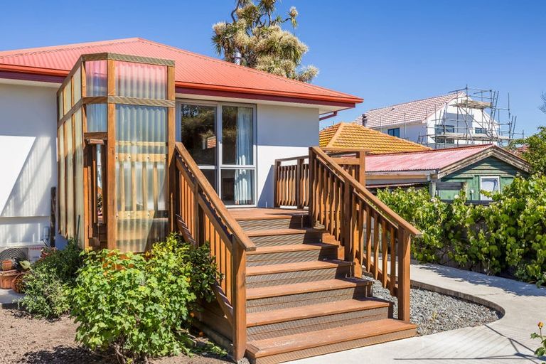 Photo of property in 58 Collingwood Street, New Brighton, Christchurch, 8061