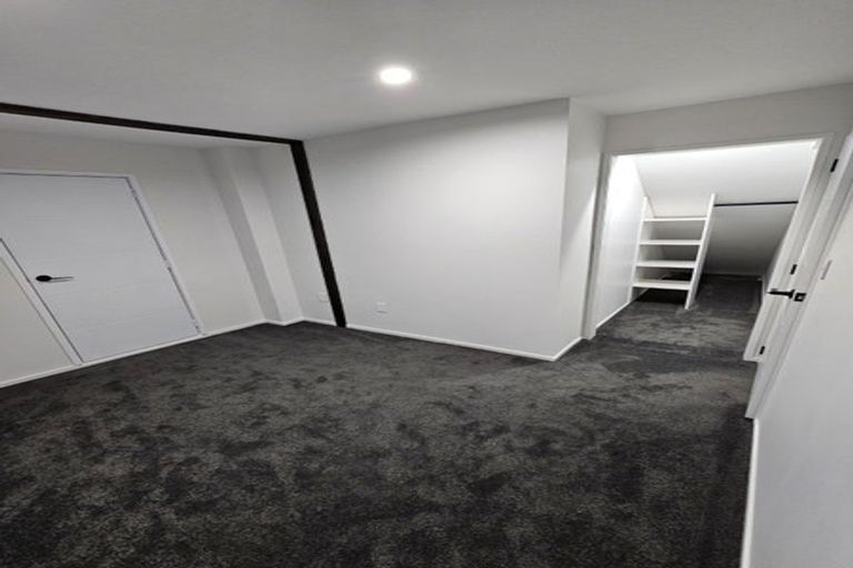 Photo of property in 139a Henderson Valley Road, Henderson, Auckland, 0612