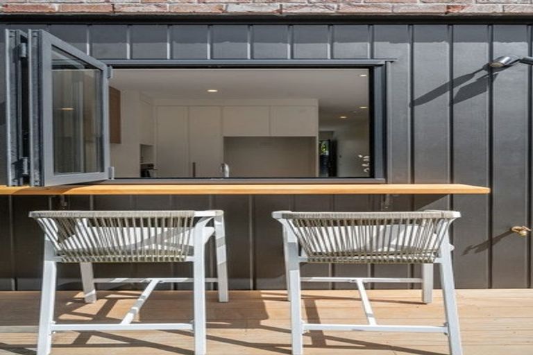 Photo of property in 43b Palmyra Way, Half Moon Bay, Auckland, 2012