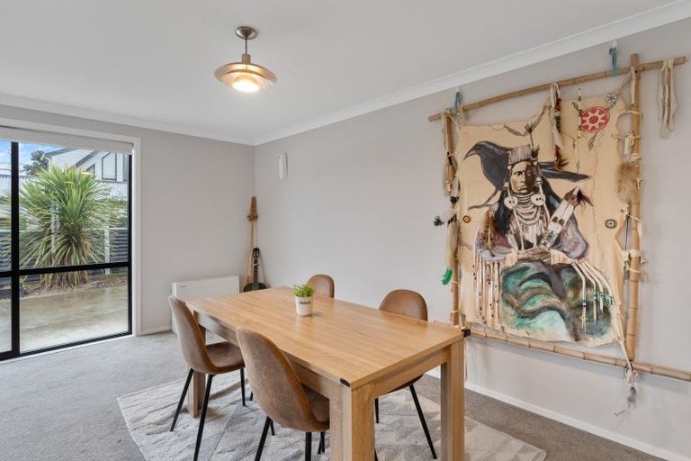 Photo of property in 1 Seagrass Place, Otaki Beach, Otaki, 5512