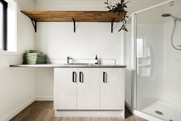 Photo of property in 22c Deseret Road, Temple View, Hamilton, 3218