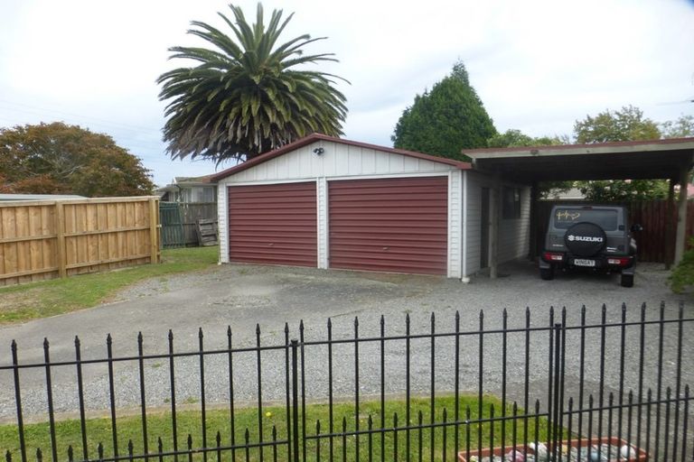 Photo of property in 41 Skerten Avenue, Hornby, Christchurch, 8042
