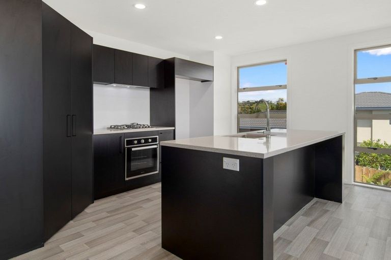 Photo of property in 7 Maddison Place, Welcome Bay, Tauranga, 3112