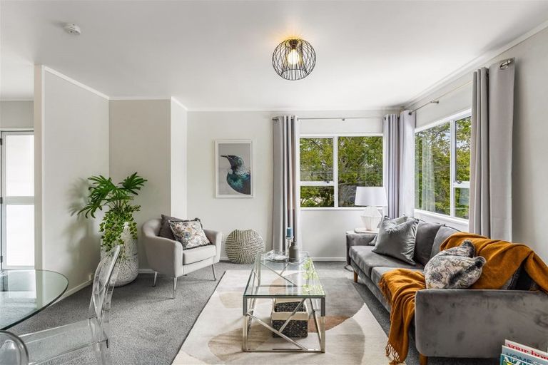 Photo of property in 23 Tawa Road, Te Atatu Peninsula, Auckland, 0610