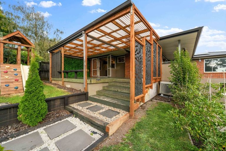 Photo of property in 17 Red Hill Road, Red Hill, Papakura, 2110