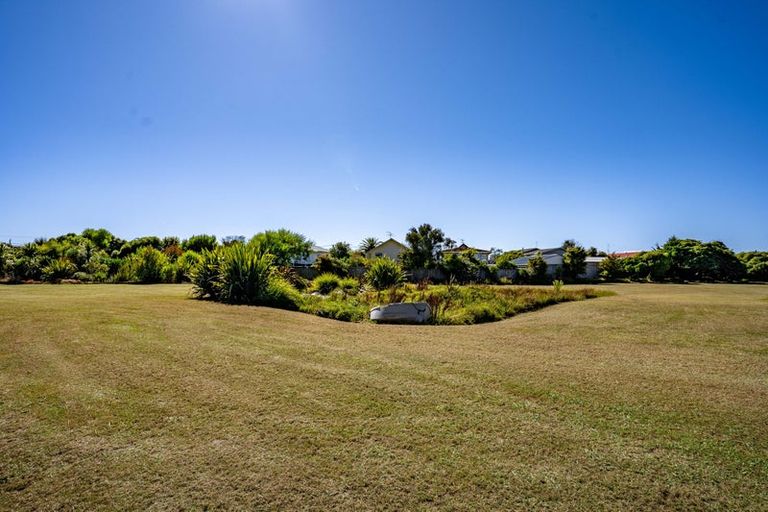 Photo of property in 10a Broadsea Avenue, Ruby Bay, Mapua, 7005