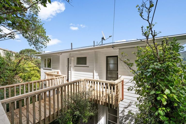 Photo of property in 73a Pembroke Road, Northland, Wellington, 6012