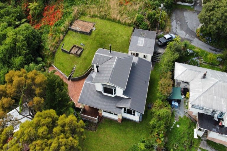Photo of property in 56 Spring Street, Greymouth, 7805