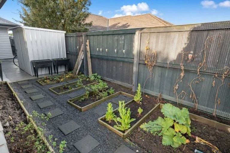 Photo of property in 5 Chandler Way, Rolleston, 7615