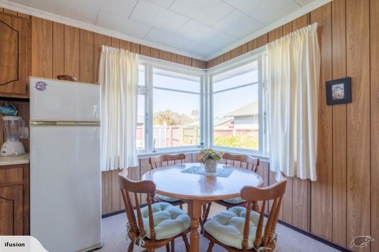 Photo of property in 15 Gainsborough Street, Hoon Hay, Christchurch, 8025