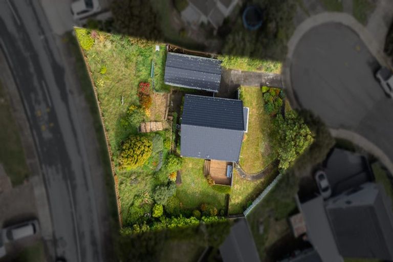 Photo of property in 5 Anaheim Place, Churton Park, Wellington, 6037