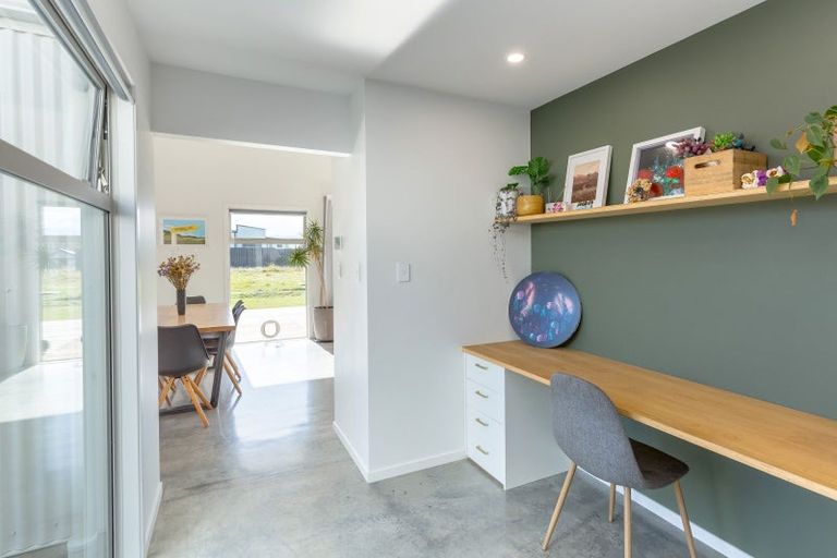 Photo of property in 25 Cotterville Crescent, Greytown, 5712