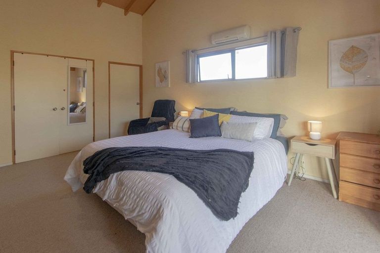 Photo of property in 69a Church Road, Taradale, Napier, 4112