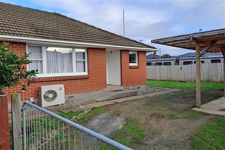 Photo of property in 80f2-a Seddon Street, Wallaceville, Upper Hutt, 5018