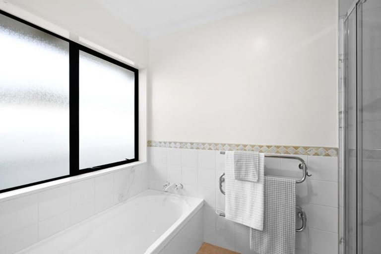 Photo of property in 23 Callum Brae Drive, Rototuna, Hamilton, 3210