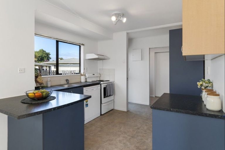 Photo of property in 228 Gravatt Road, Papamoa Beach, Papamoa, 3118
