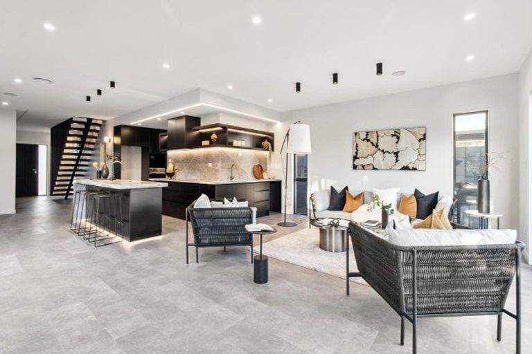 Photo of property in 22 Pukeko Road, Hobsonville, 0616