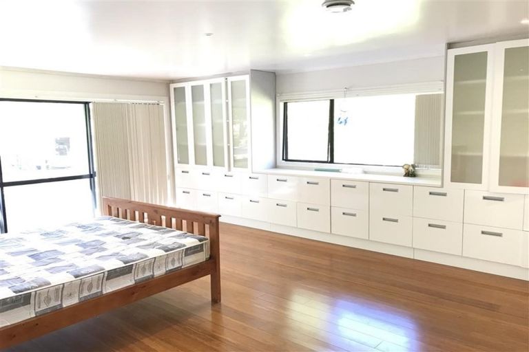 Photo of property in 40 Gracechurch Drive, Flat Bush, Auckland, 2016
