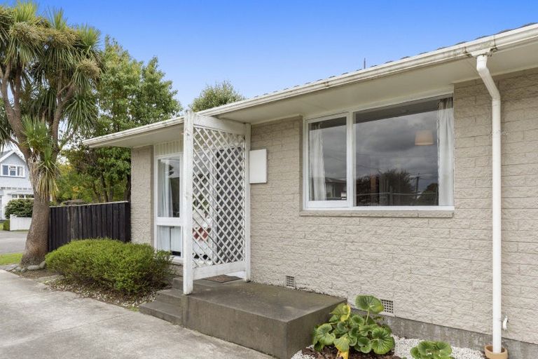 Photo of property in 1/32 Kinloch Street, St Albans, Christchurch, 8014