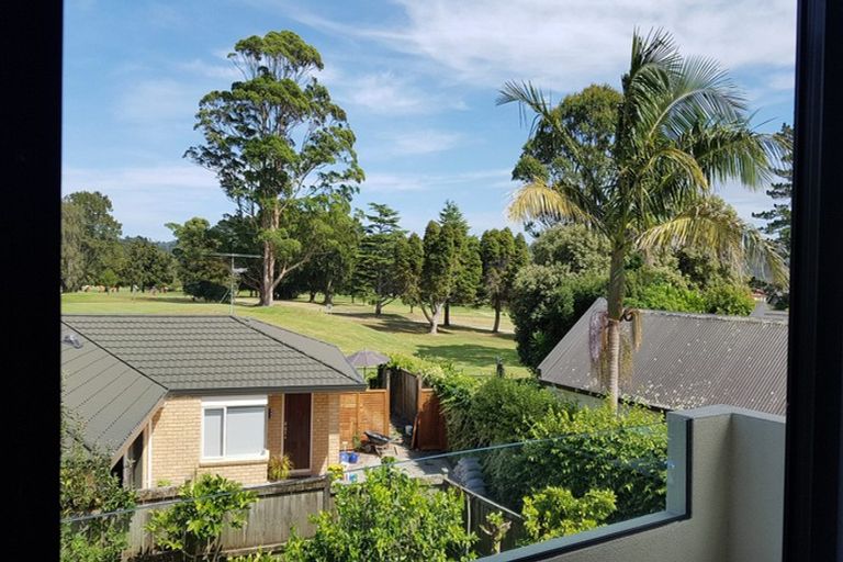 Photo of property in 16 Fearnley Grove, Albany, Auckland, 0632