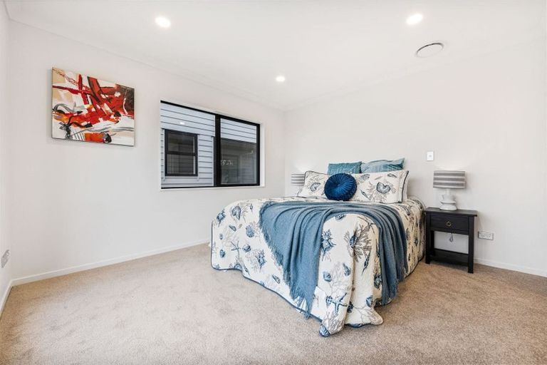Photo of property in 24 Matahae Drive, Flat Bush, Auckland, 2019