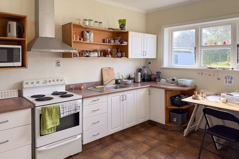 Photo of property in 26 Peakes Road, Saint Johns Hill, Whanganui, 4501