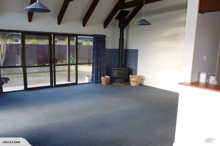 Photo of property in 2/40 Sabys Road, Halswell, Christchurch, 8025