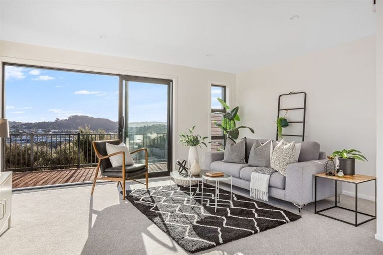 Photo of property in 176b Navigation Drive, Whitby, Porirua, 5024