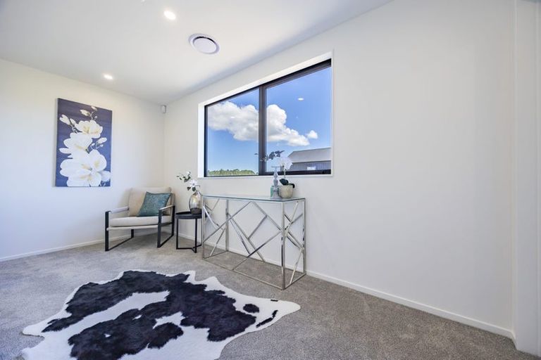 Photo of property in 87 Podgora Avenue, Huapai, Kumeu, 0810
