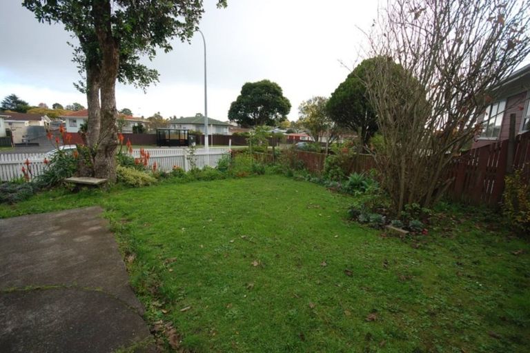 Photo of property in 57 Ferndown Avenue, Papatoetoe, Auckland, 2025