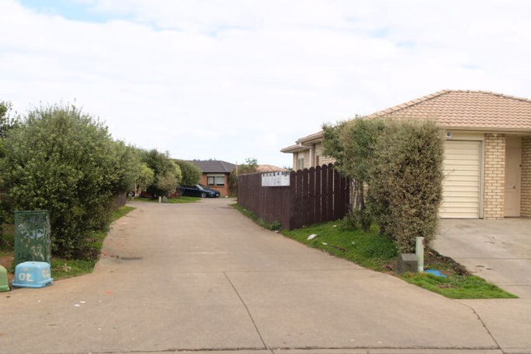 Photo of property in 70 Langiola Drive, Favona, Auckland, 2024