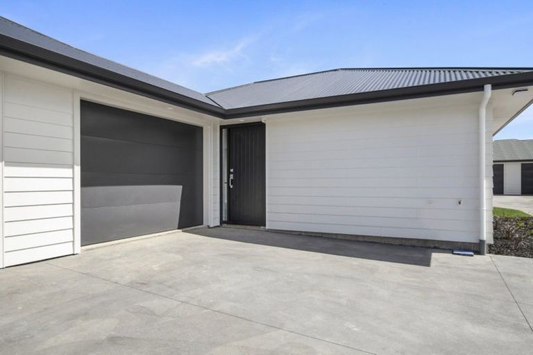 Photo of property in 16u2 Betley Crescent, Fairview Downs, Hamilton, 3214