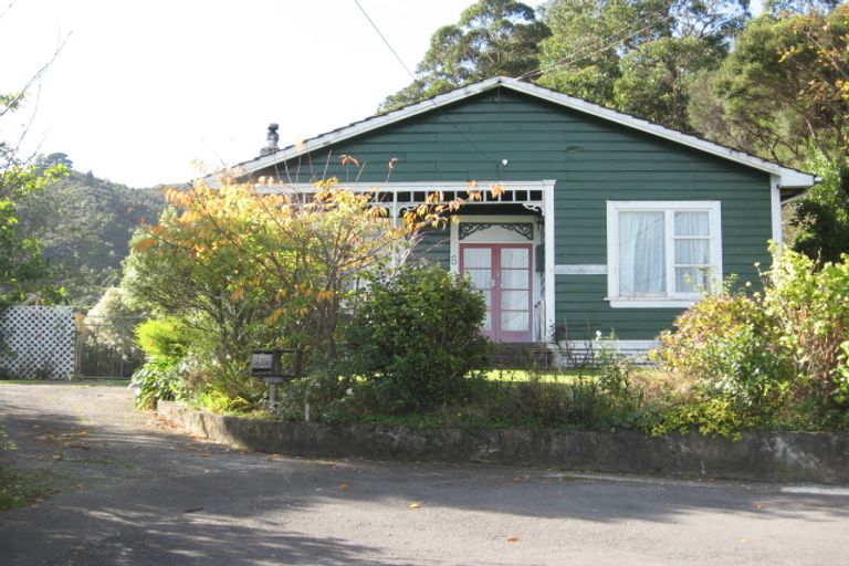 Photo of property in 8 Prebble Grove, Naenae, Lower Hutt, 5011