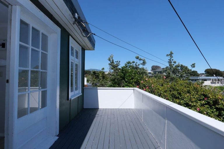 Photo of property in 5 Allen Road, Raumati Beach, Paraparaumu, 5032
