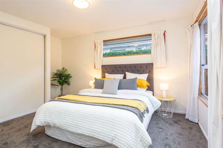 Photo of property in 2/79 Greers Road, Burnside, Christchurch, 8041