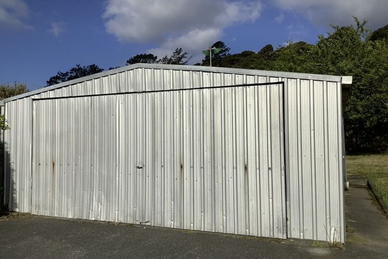 Photo of property in 105 Main Road, Wainuiomata, Lower Hutt, 5014
