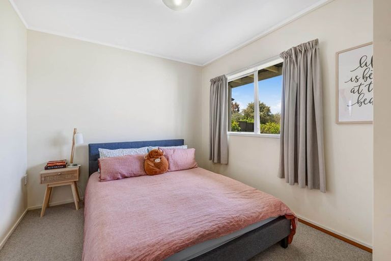 Photo of property in 8 Kotuku Place, Snells Beach, 0920