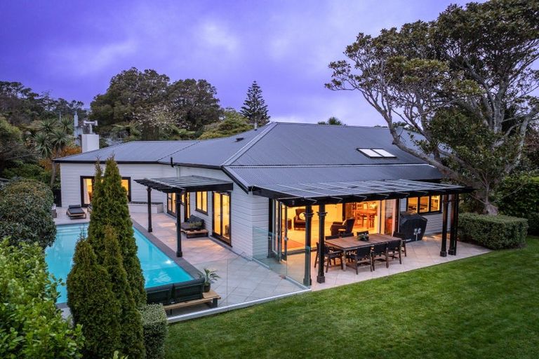 Photo of property in 11 Clark Street, Khandallah, Wellington, 6035